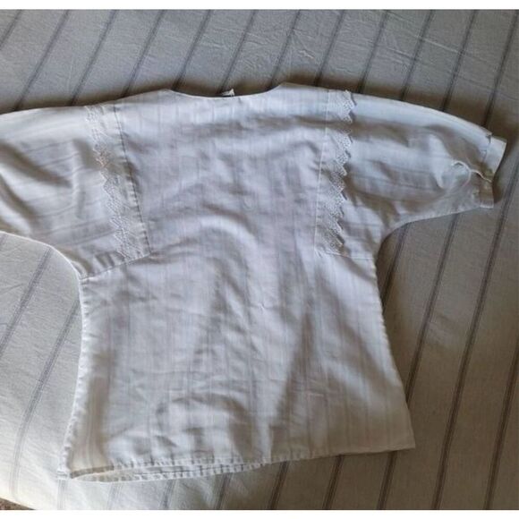 Country cottage core French bell sleeve blouse - Picture 5 of 8